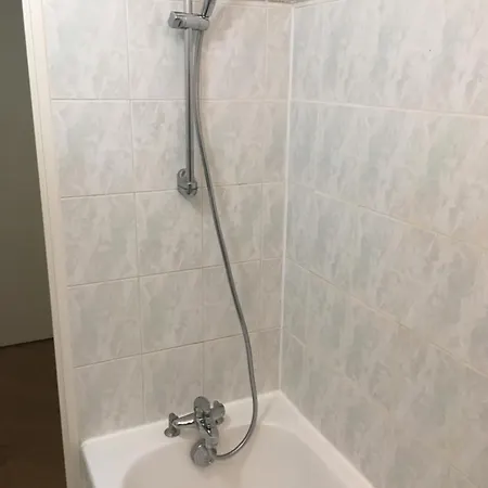 Avec Balcon Sur Jardin Et Parking Privé Issy-les-Moulineaux