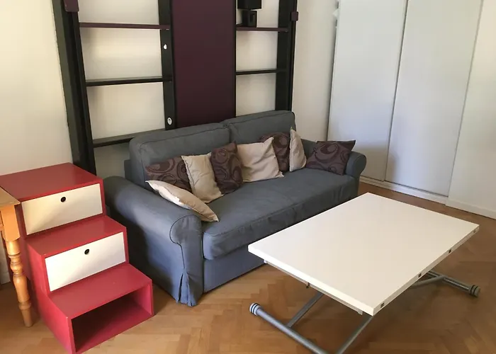 Avec Balcon Sur Jardin Et Parking Prive