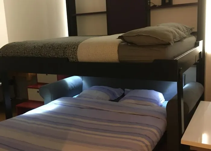 Avec Balcon Sur Jardin Et Parking Prive Appartement Issy-les-Moulineaux